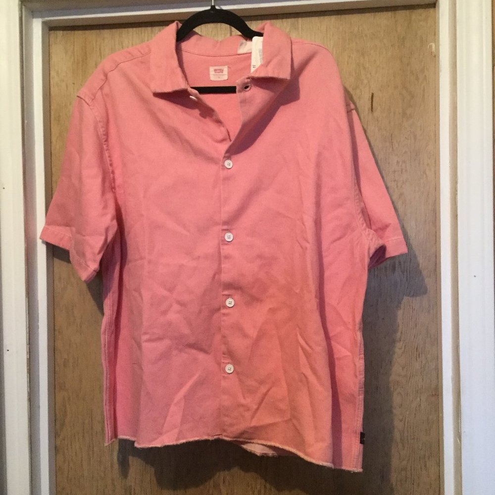 NWT men's Levi's pinkish/red button down  shirt